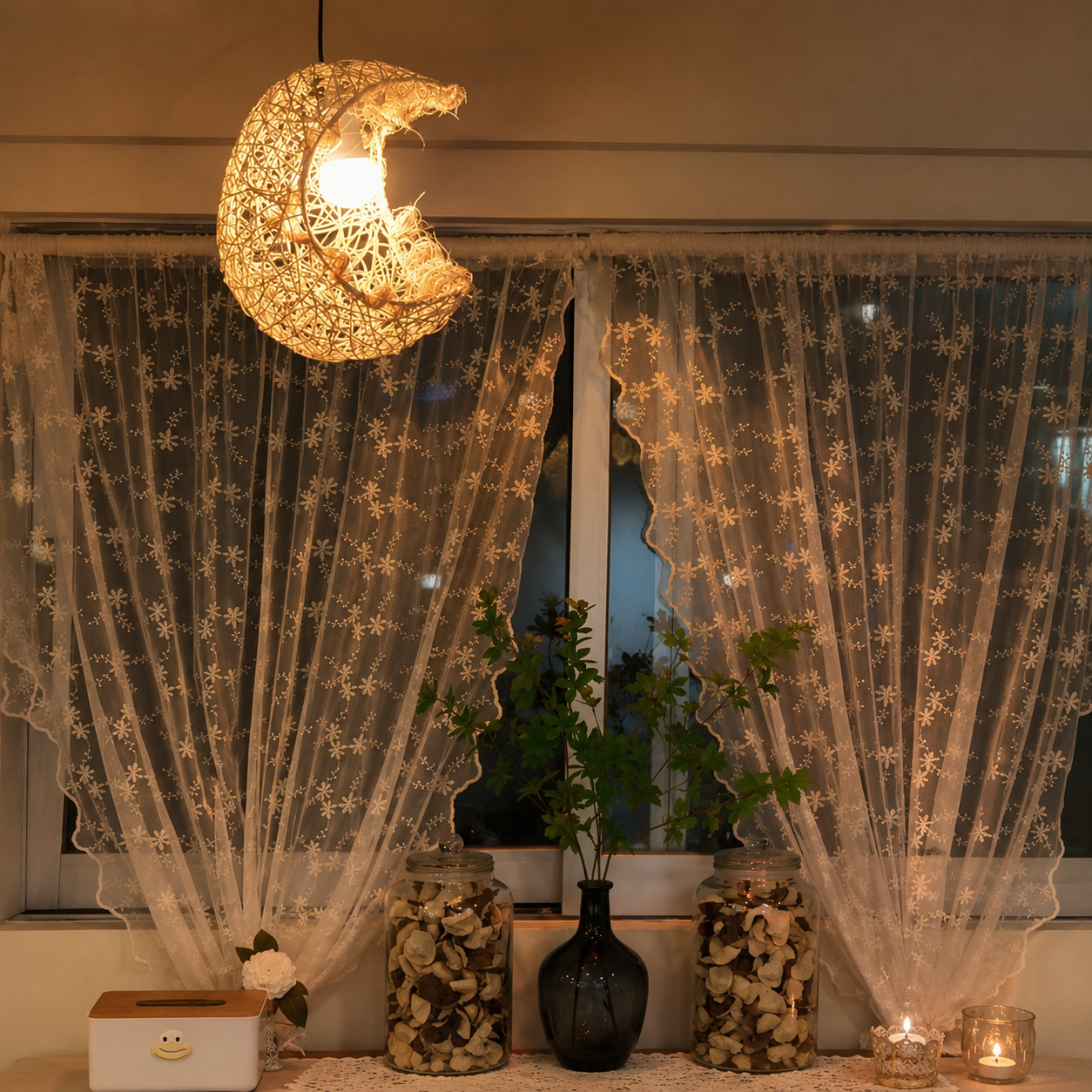 Rattan Crescent Pendant Light